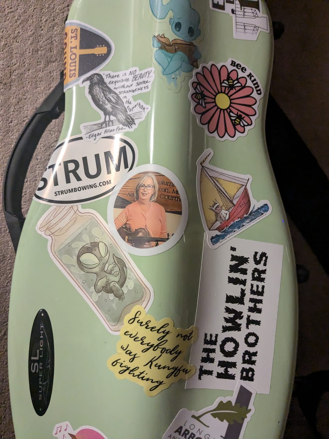 Customer photo review of There is no exquisite beauty crow (Edgar Allan Poe Sticker)