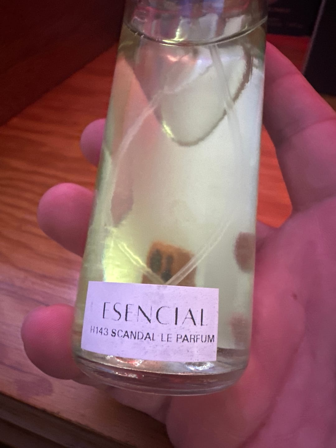 Customer photo review of H143 Inspirado en: Scandal Pour Homme Le Parfum - Jean Paul Gaultier