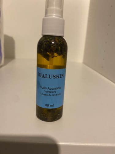 Customer photo review of Huile de vergetures apaisante à base de lavande