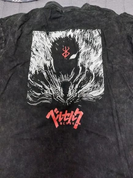 Customer photo review of DESOLATION BACKPRINT VINTAGE TEE