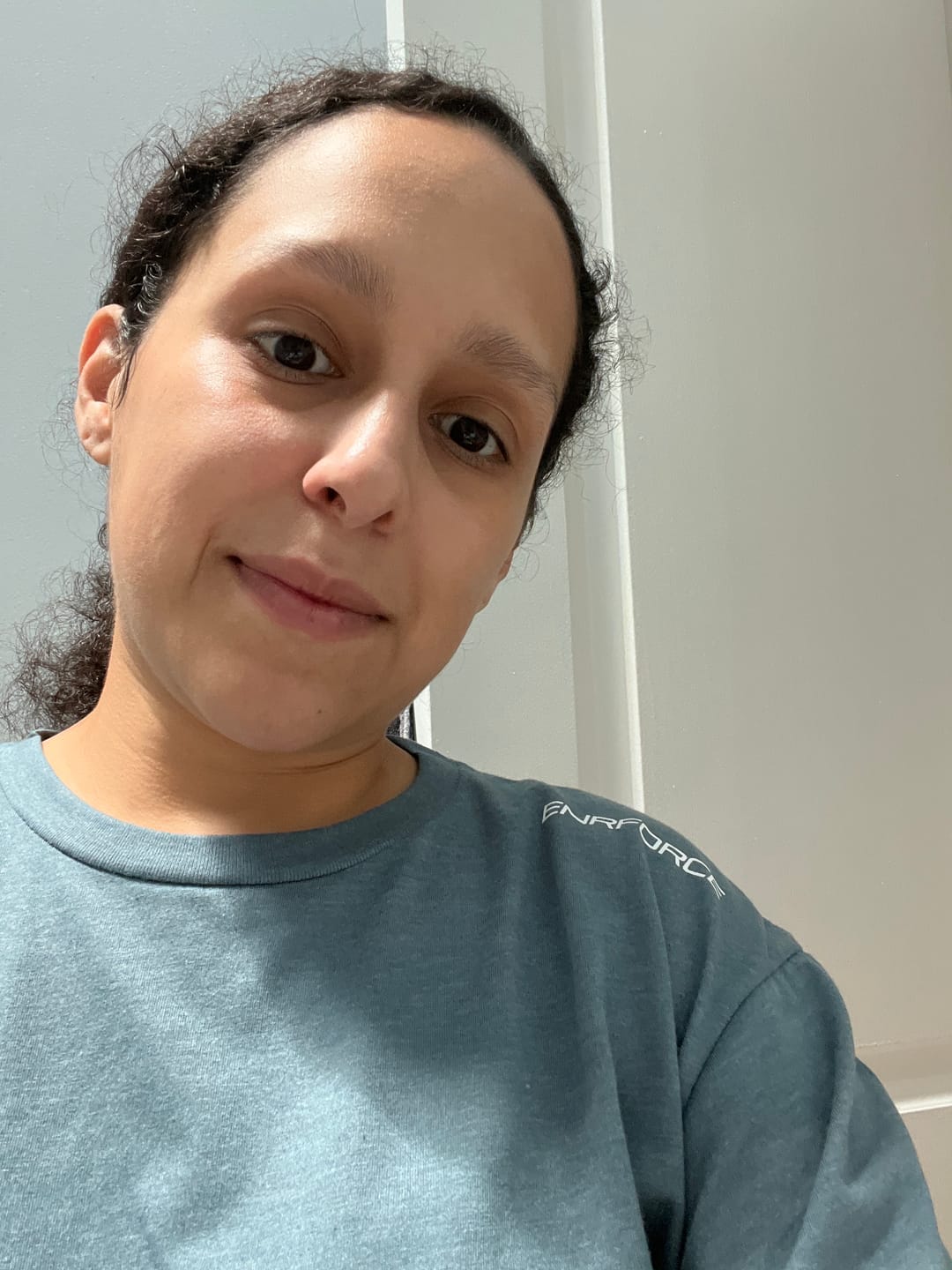 Customer photo review of Leader Tee
