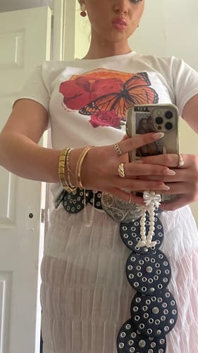 Customer photo review of 'Natural Beauty' baby tee