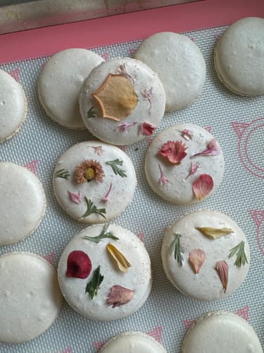 Customer photo review of RAINBOW FLOWERFETTI® - Freeze Dried Edible Flower Confetti