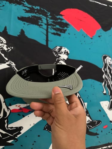 Customer photo review of THE HUNT (flat)
