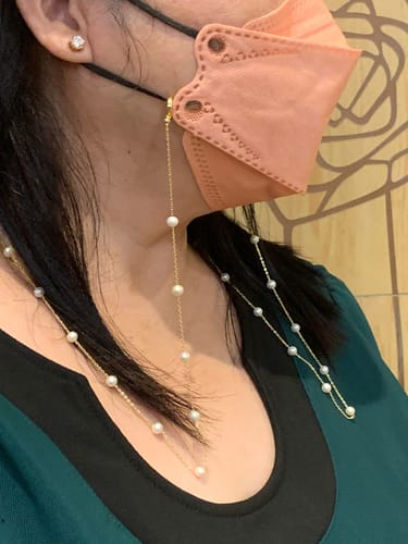 Customer photo review of New Yorker Freshwater Pearl Necklace WN00166