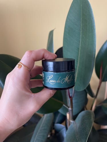 Customer photo review of Crema Facial Luna de Miel