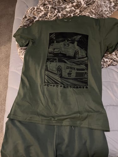 Customer photo review of MANGA TEE