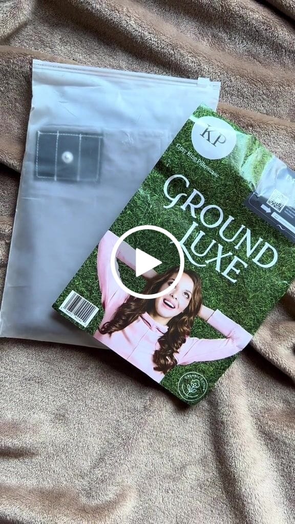 Customer video review of Organic Grounding Pillowcase