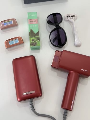 Customer photo review of MLAY  T14 Home Use IPL Laser Epilator with Replaceable Head, Unisex