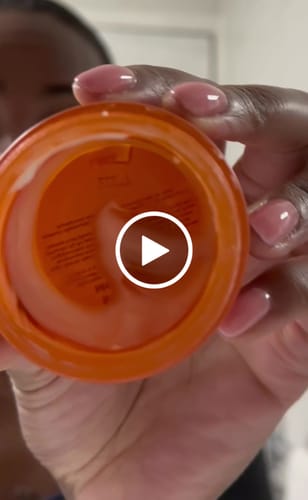 Customer video review of Super Shea Moisturiser