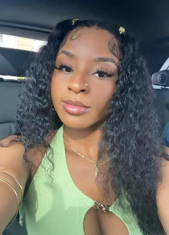 Customer photo review of JYZ Tape in Hair Extensions Curly Human Hair Tape in Curly Extensions Double Sided Tape in Natural Curly Hair Extensions 100g 40 pcs