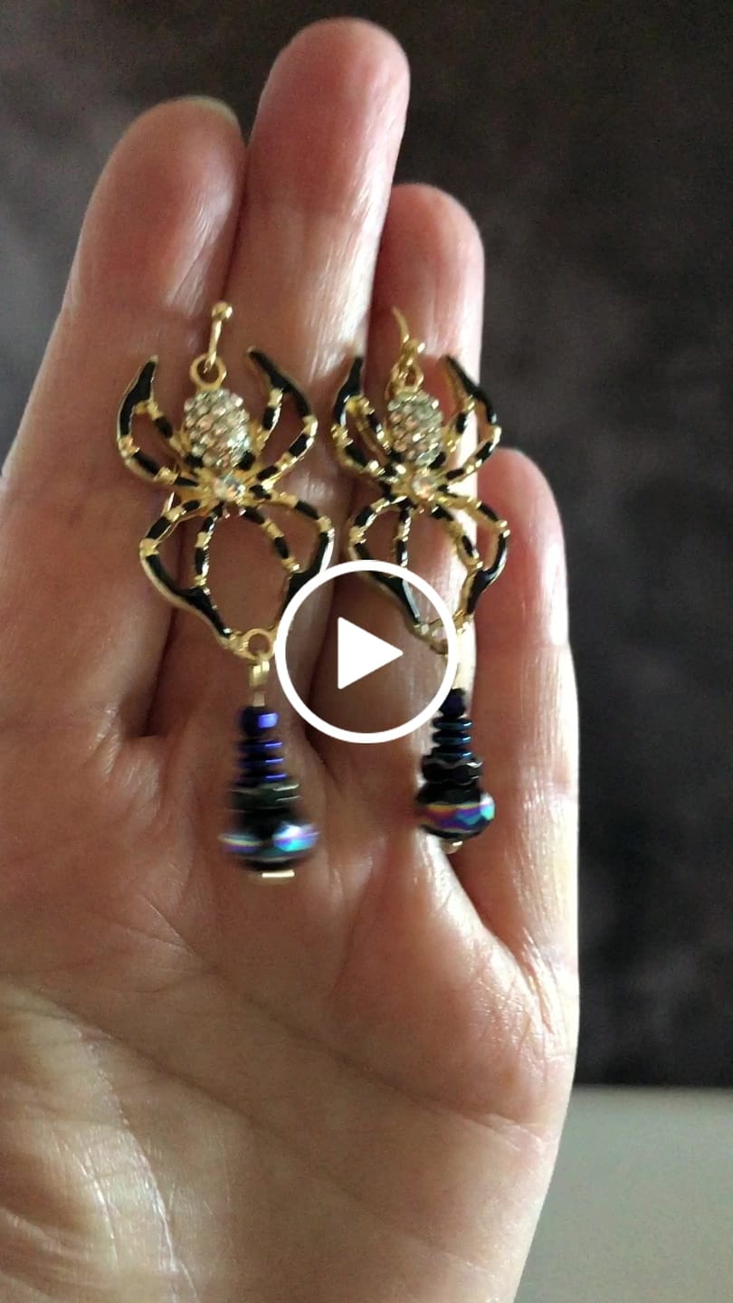 Customer video review of Onyx Marble/Alpine Marble - XL