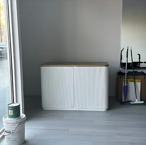 Customer photo review of Simple Modern Store Small Lacquered Reception Desk