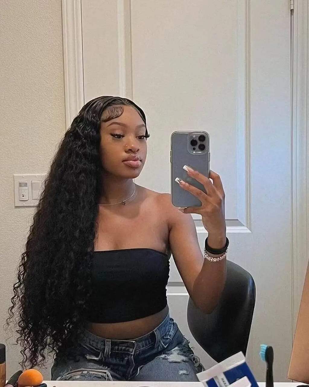 Customer photo review of JYZ Tape in Hair Extensions Curly Human Hair Tape in Curly Extensions Double Sided Tape in Natural Curly Hair Extensions 100g 40 pcs