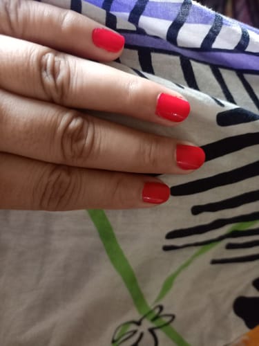 Customer photo review of Fashion Fit Nail Color