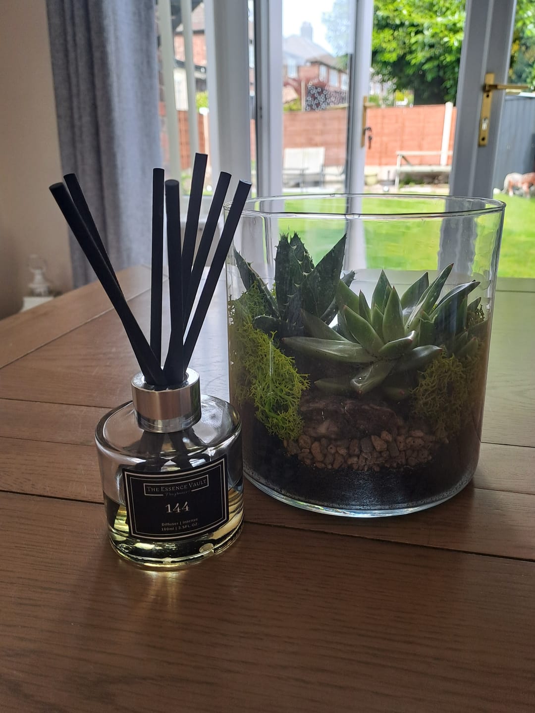 Customer photo review of Inspired By La Vie Est Belle - 144 - Home Reed Diffuser