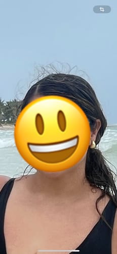 Customer photo review of Par Arete Mini Gota