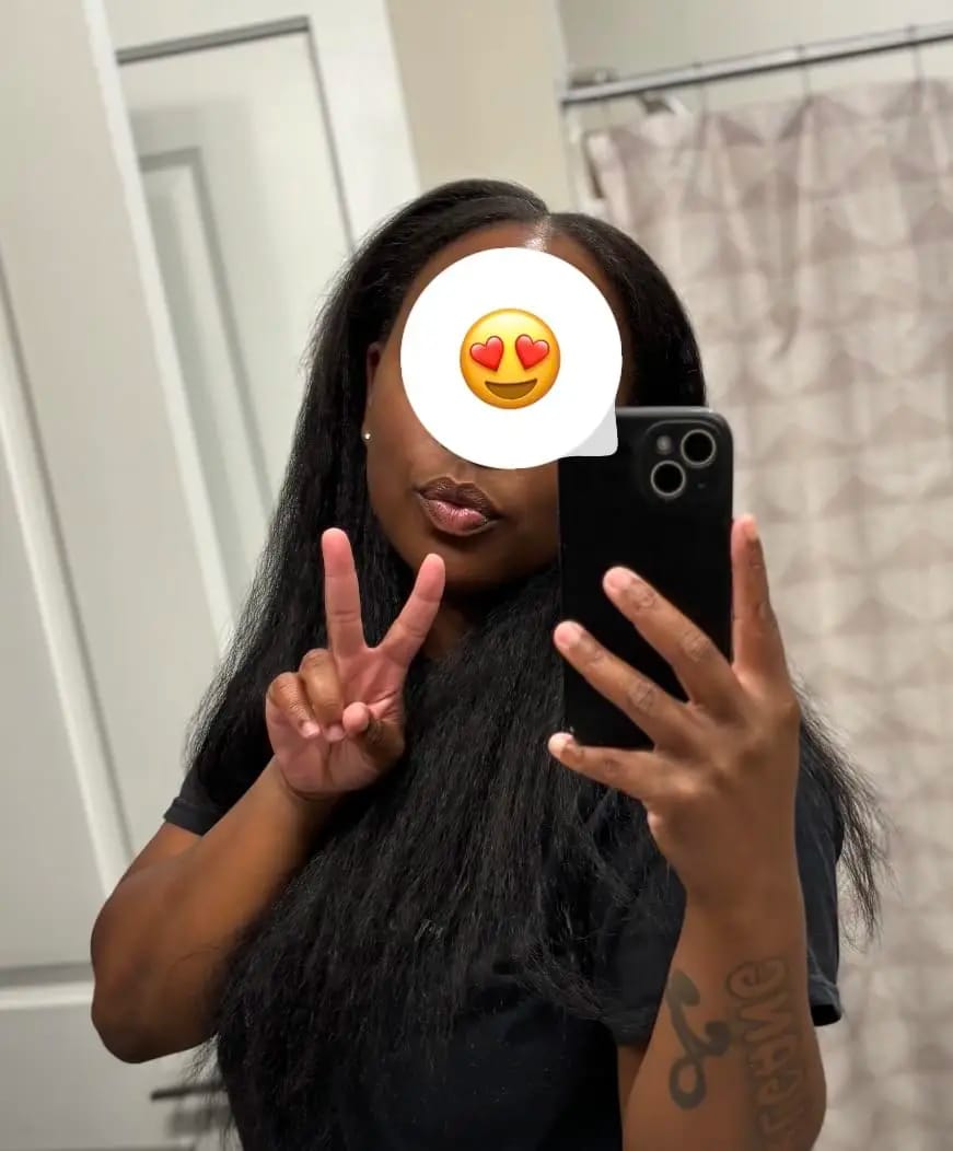Customer photo review of JYZ Kinky Straight Tape In Hair Extensions Real Human Hair 100G 40 Pieces