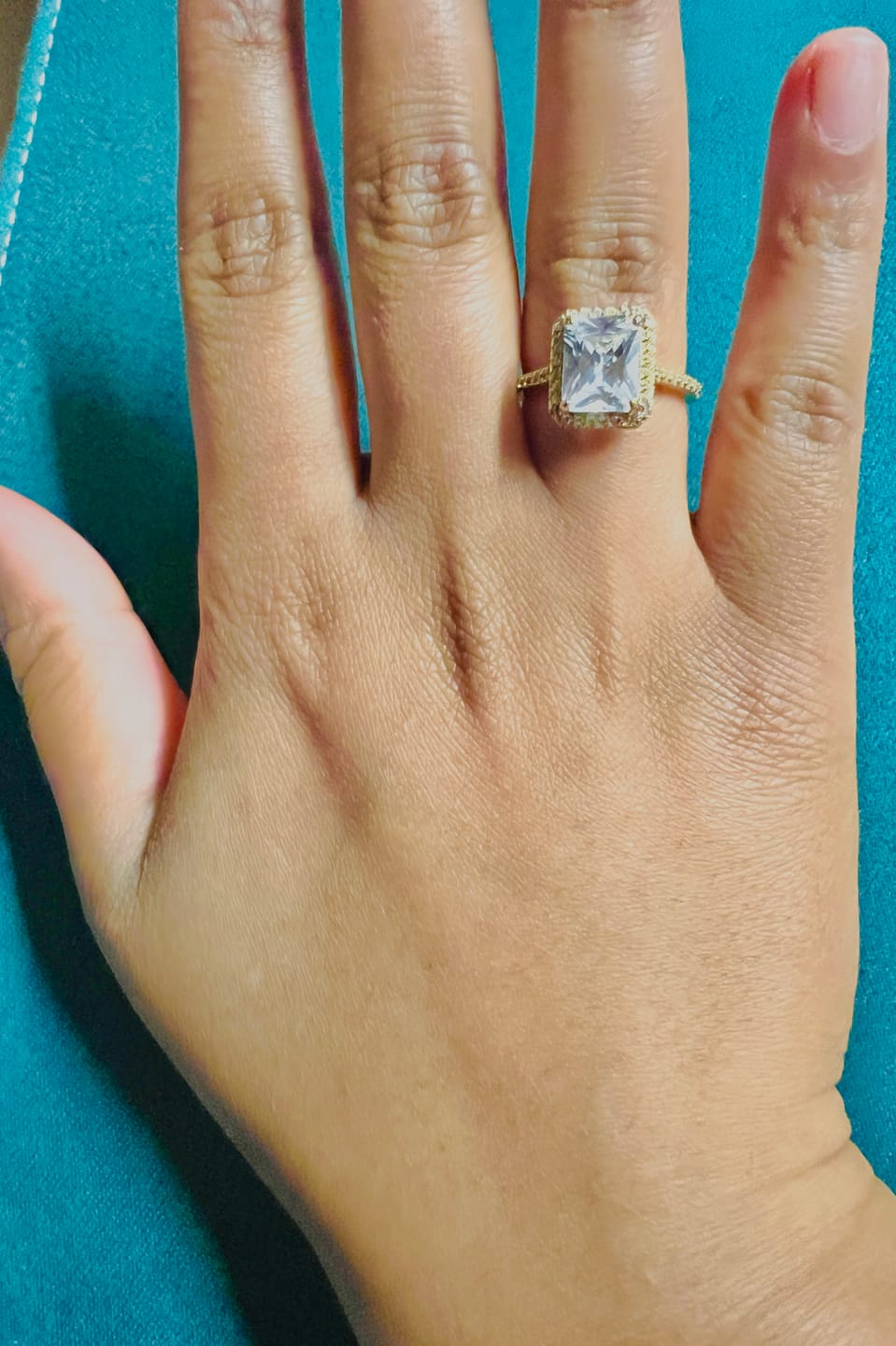Customer photo review of Big Shine Ring | 18K vergoldet