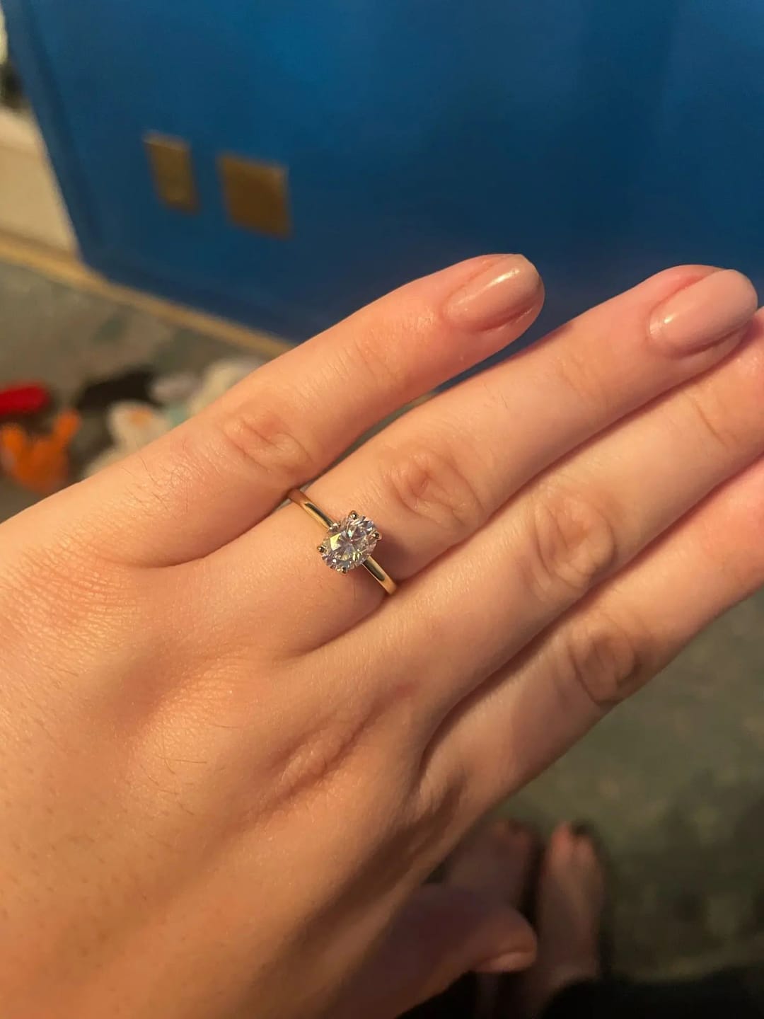 Customer photo review of Anel Solitário Moissanite Oval