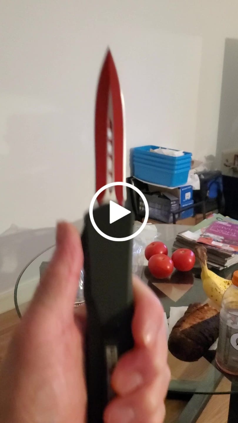 Customer video review of VT 1918 Trench Knuckle OTF Knife