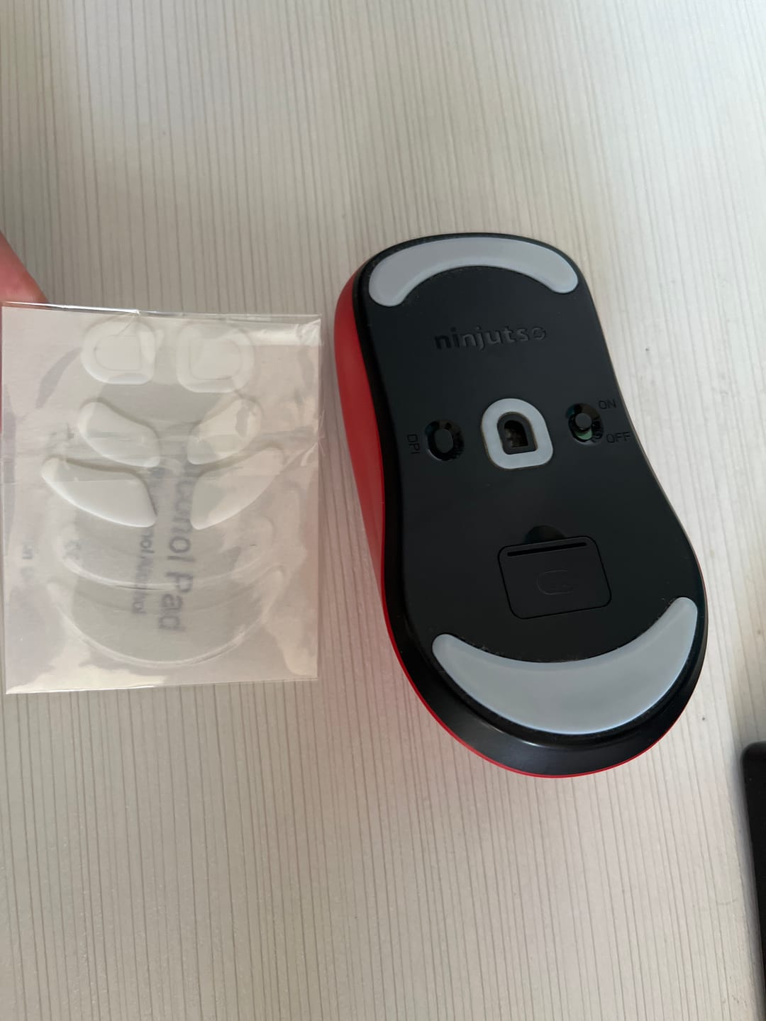 Customer photo review of Ninjutso Sora/  Ninjutso Sora 4K / Ninjutso Sora V2 Wireless için Hoverpad V3 Mouse Skate
