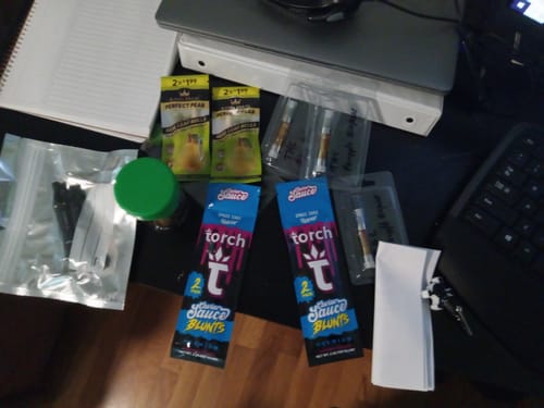 Customer photo review of 1G CARTRIDGE // 510 THREAD - BIRTHDAY CAKE