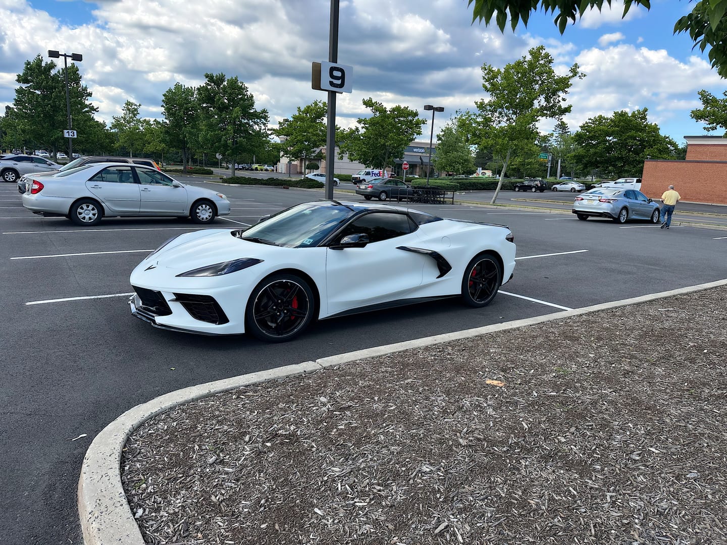 Customer photo review of Chevrolet Corvette C8 Z51 Performance Front Splitter Lip