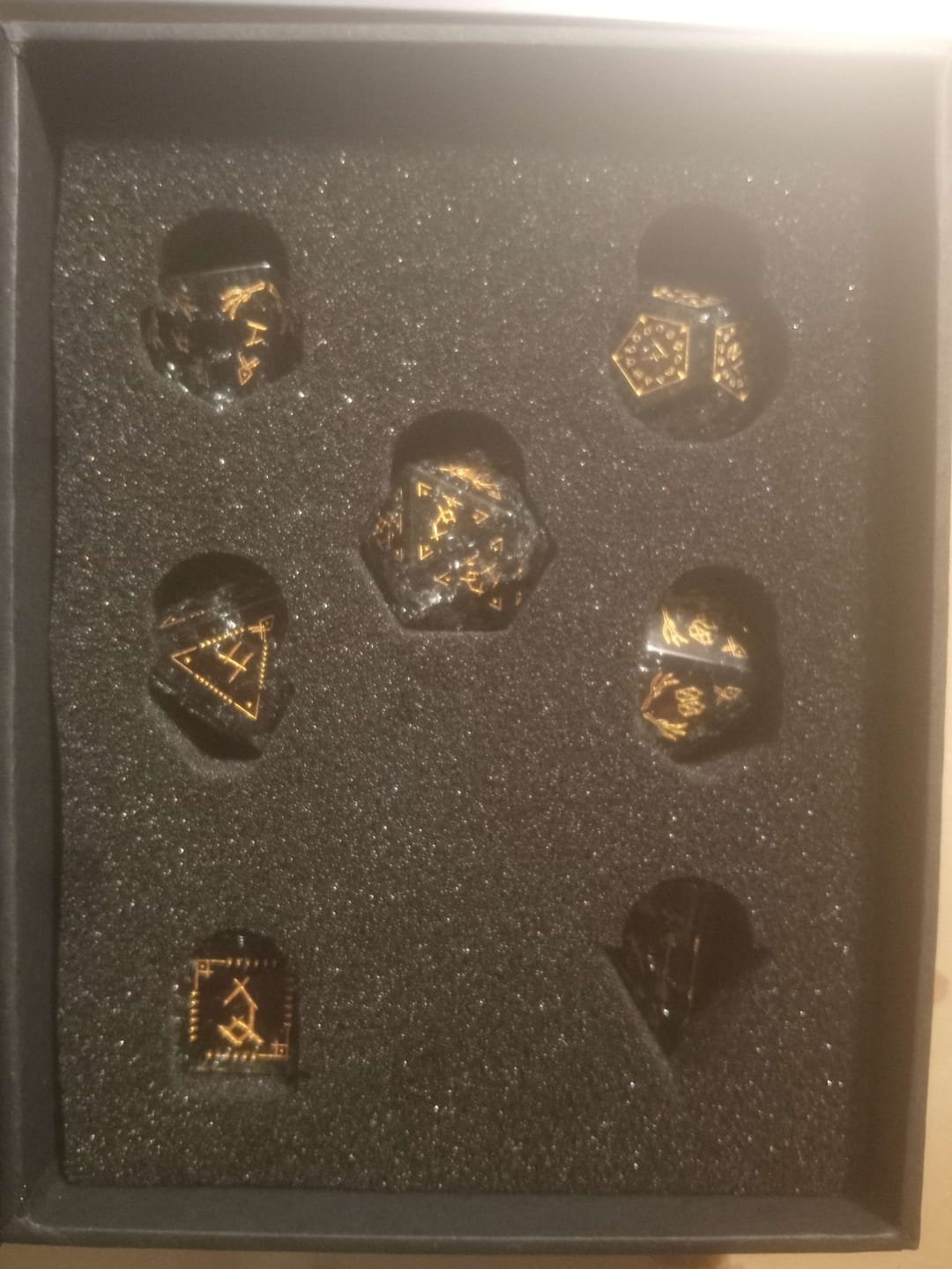 Customer photo review of Wendigo Shattered Glass Dice Set