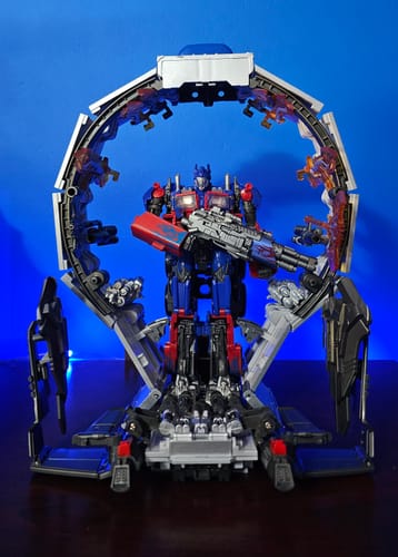 Customer photo review of 4th party BW BAIWEI CY01 CY-01 Upgrade Kit / Tactical Trailer for TW1022 Optimus Prime (Modified KO SS32 / SS44) 30cm