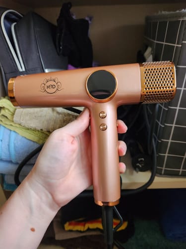 A. H. review of H2D extreme 4 in 1 styler rose gold image 1 out of 1