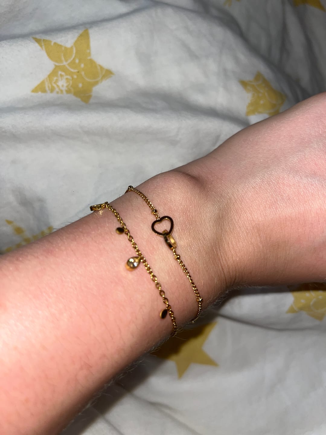 Customer photo review of Best Friends Armband | 18K vergoldet