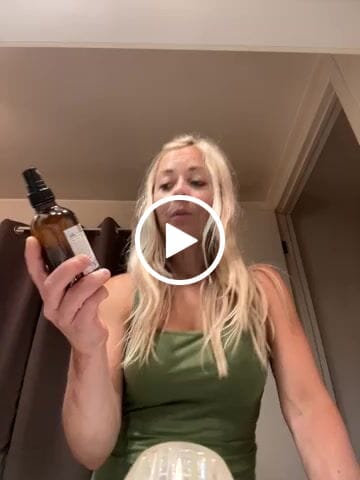 Customer video review of Huile nettoyante et démaquillante Pureté Douceur