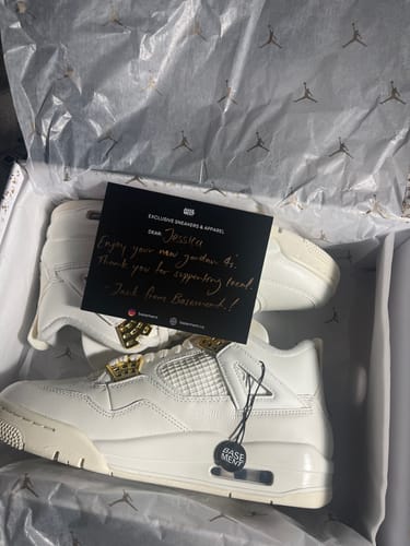 Customer photo review of Jordan 4 Retro Metallic Gold (Women's)