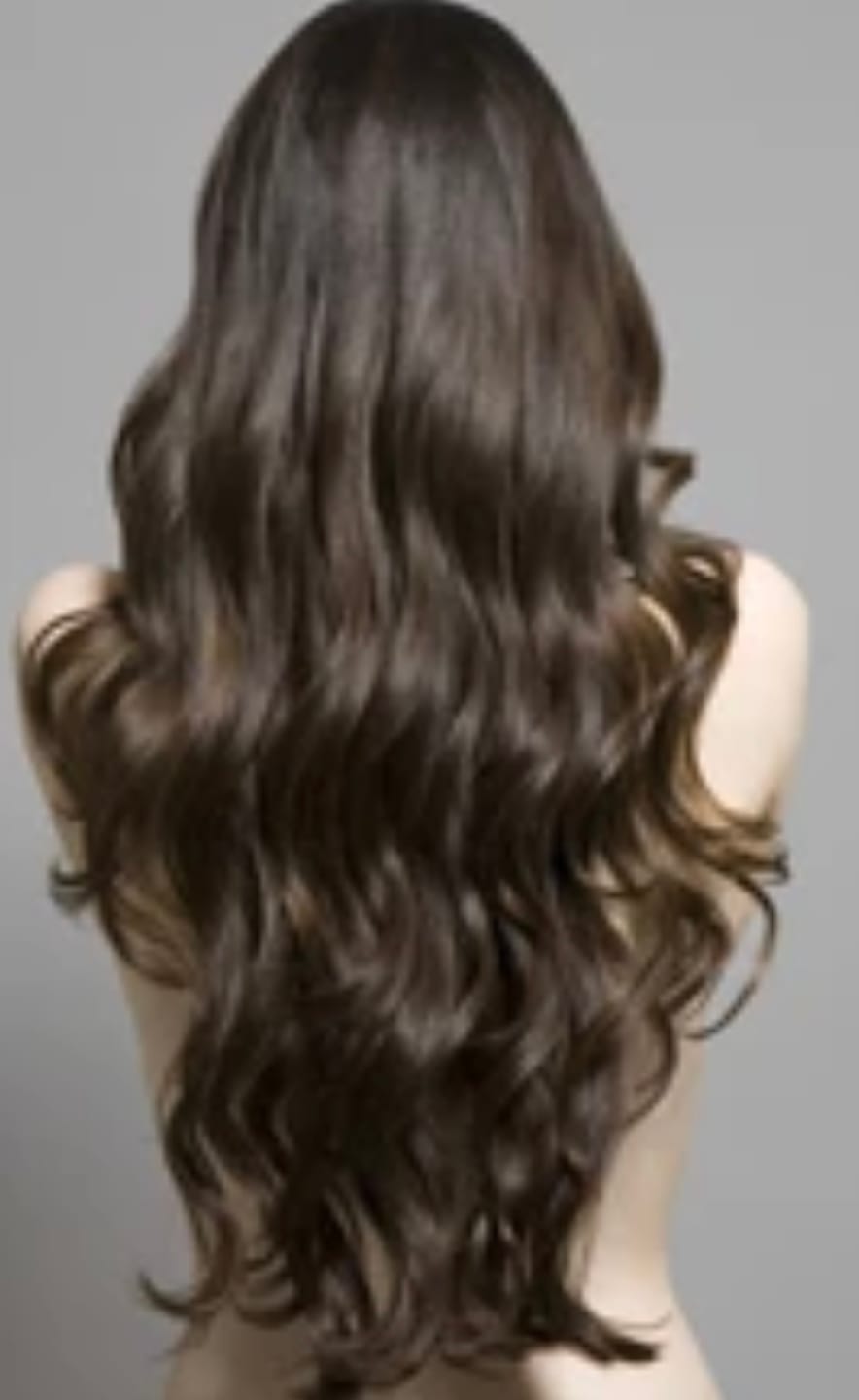 Customer photo review of Stranded 20" One Piece Wand Wave Clip-in Hair Extension #2 Nigella