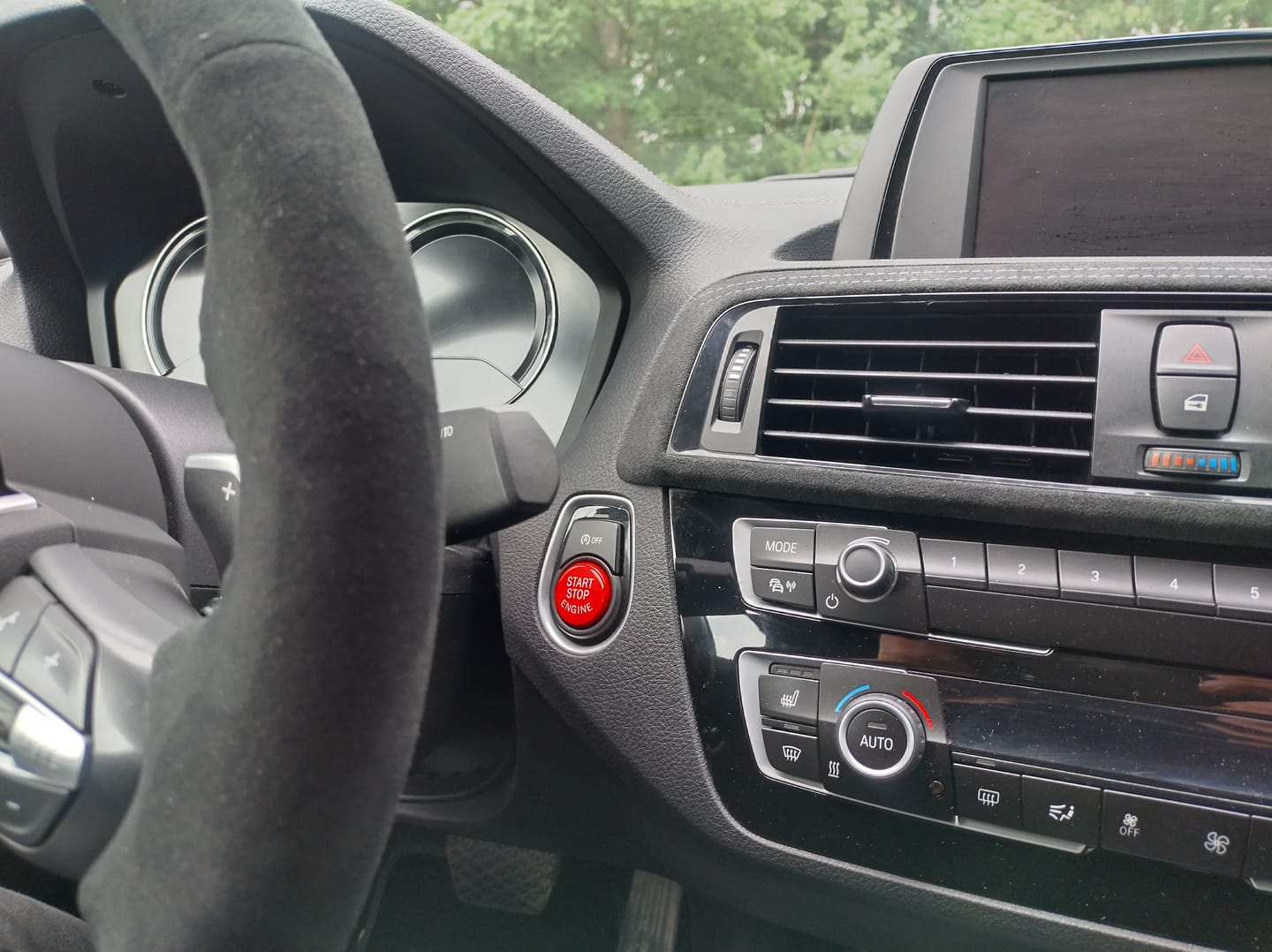 Customer photo review of BMW F-Serie Start Stopp Knapp