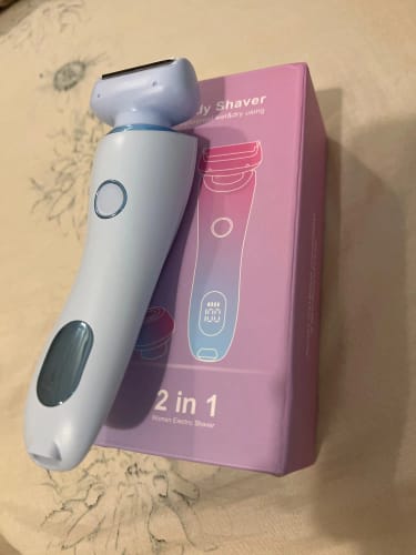 Customer photo review of SilkyShave™ | NanoGlide-Rasierer für seidig glatte Haut in Sekunden.