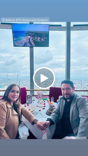 Customer video review of Cena Romántica