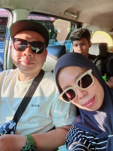Customer photo review of FREE Sunglasses Leather Pouch + Suede Microfiber Cloth (Worth RM24.90)
