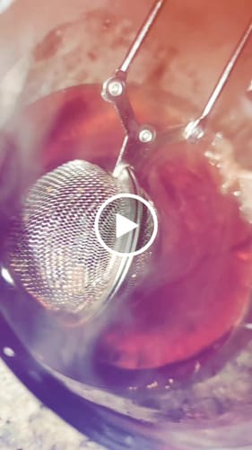 Customer video review of Whole Blue Lotus Flower