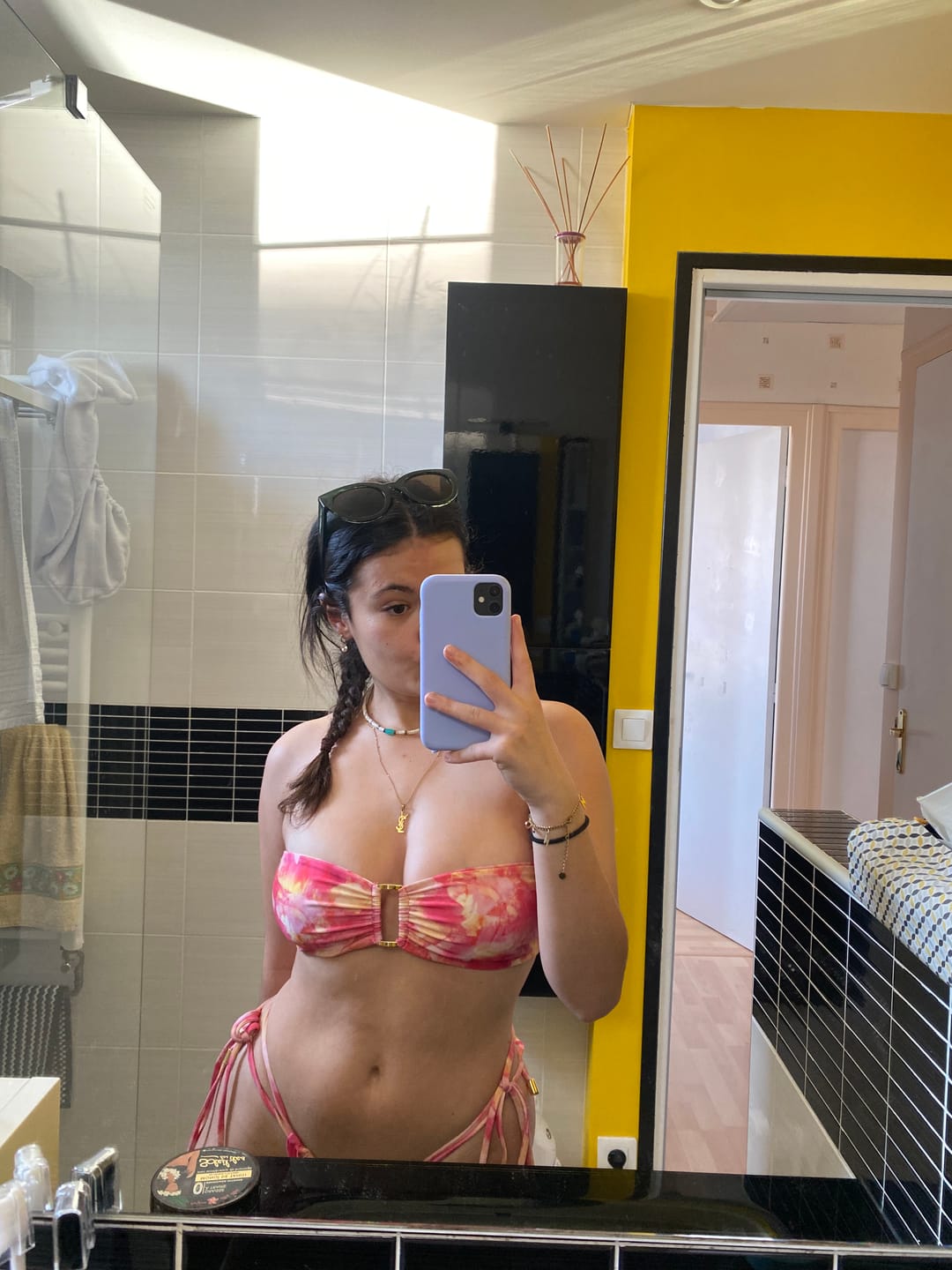Customer photo review of Jojo top Hibiscus
