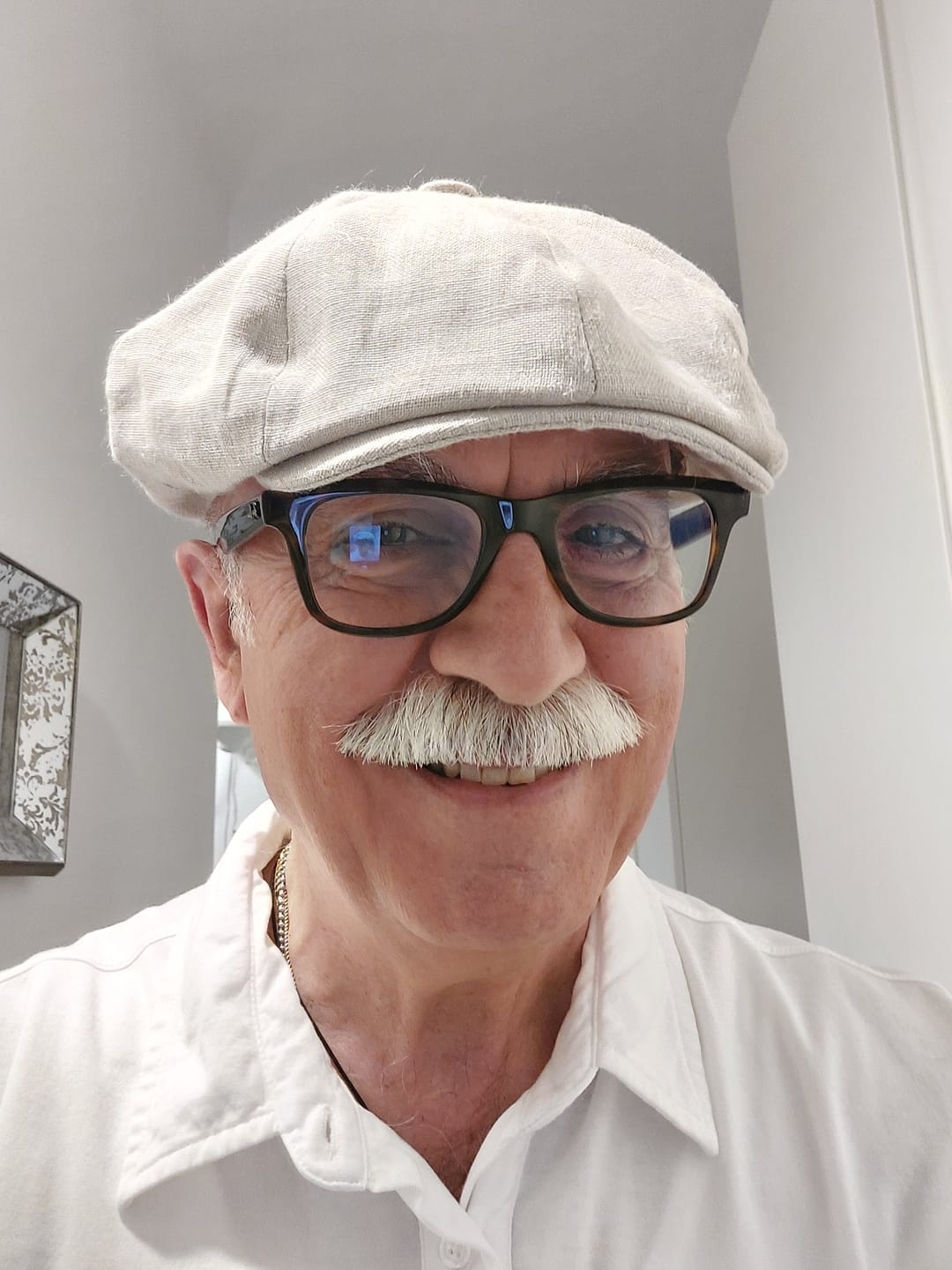 Customer photo review of Connery Cap Linen