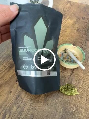 Customer video review of LEMON COOKIES x 10% THCP