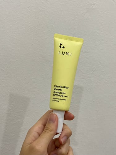 Customer photo review of Vitamin Glow Mineral Sunscreen