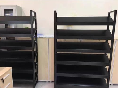 Customer photo review of Wooden Freestanding Magazine Rack（East Coast）