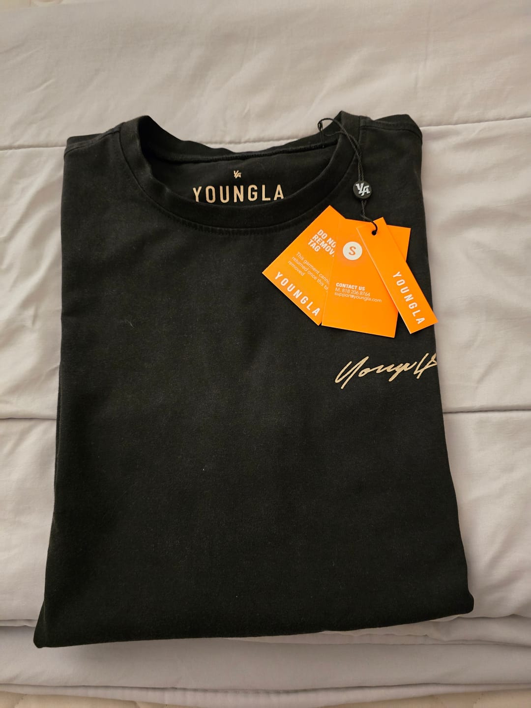 Customer photo review of 414 Signature Tees
