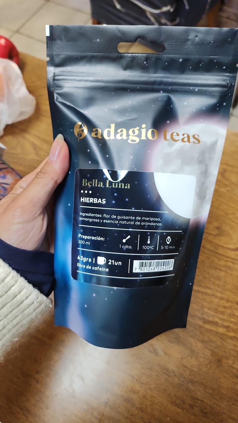 Customer photo review of Bella Luna - Té Azul