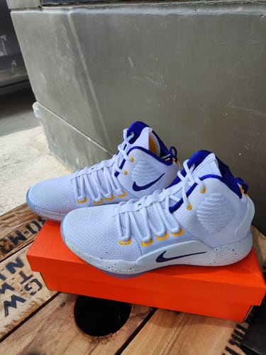 Customer photo review of Nike Hyperdunk X EP Men's Basketball Shoes