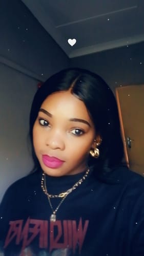 Customer photo review of Wig Special 1 - Lace Frontal Straight 10"