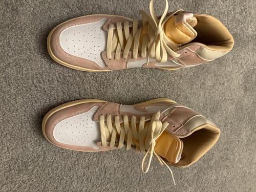 Customer photo review of Jordan Replacement Shoe Laces